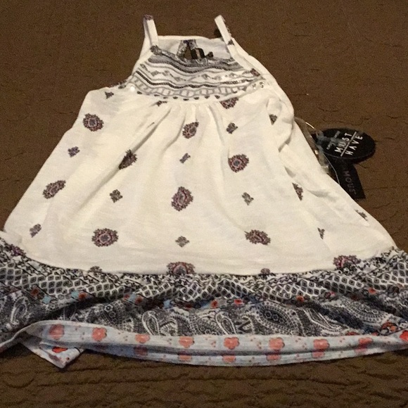 Almost Famous Tops - Almost Famous Shirt Medium NWT